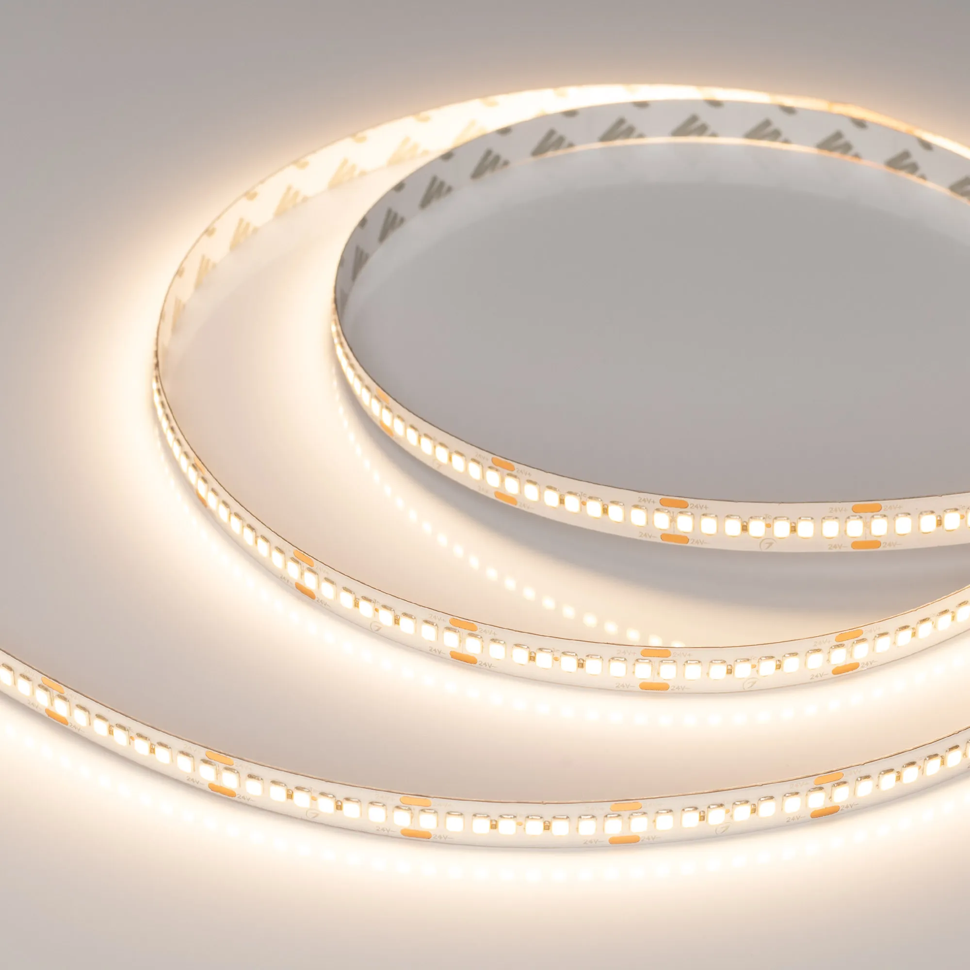 Лента светодиодная RT-A240-10mm 24V Warm3000 (22 W/m, IP20, 2835, 5m) (Arlight, высок.эфф.150 лм/Вт) - изображение товара